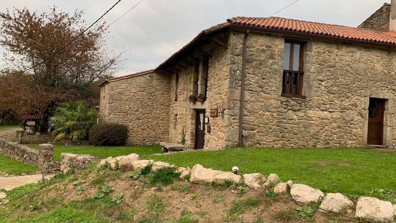 Hotel Rural Casal Do Mouro Ambroa Exterior photo